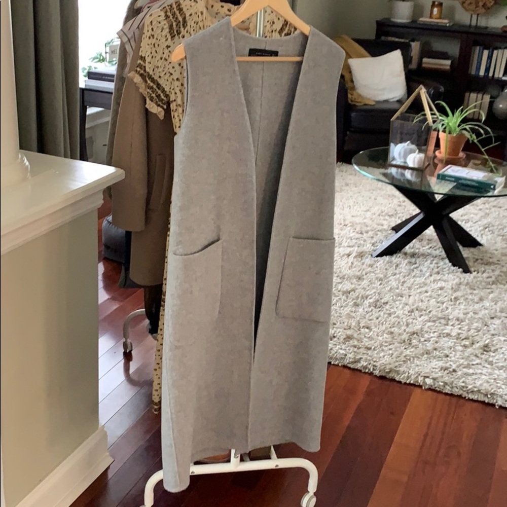Zara grey sleeveless wool coat